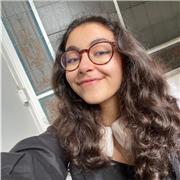 Étudiante en CPGE à Paris, je me propose pour donner des cours de langue (anglais ou français) ainsi que de sciences (maths, physique chimie)